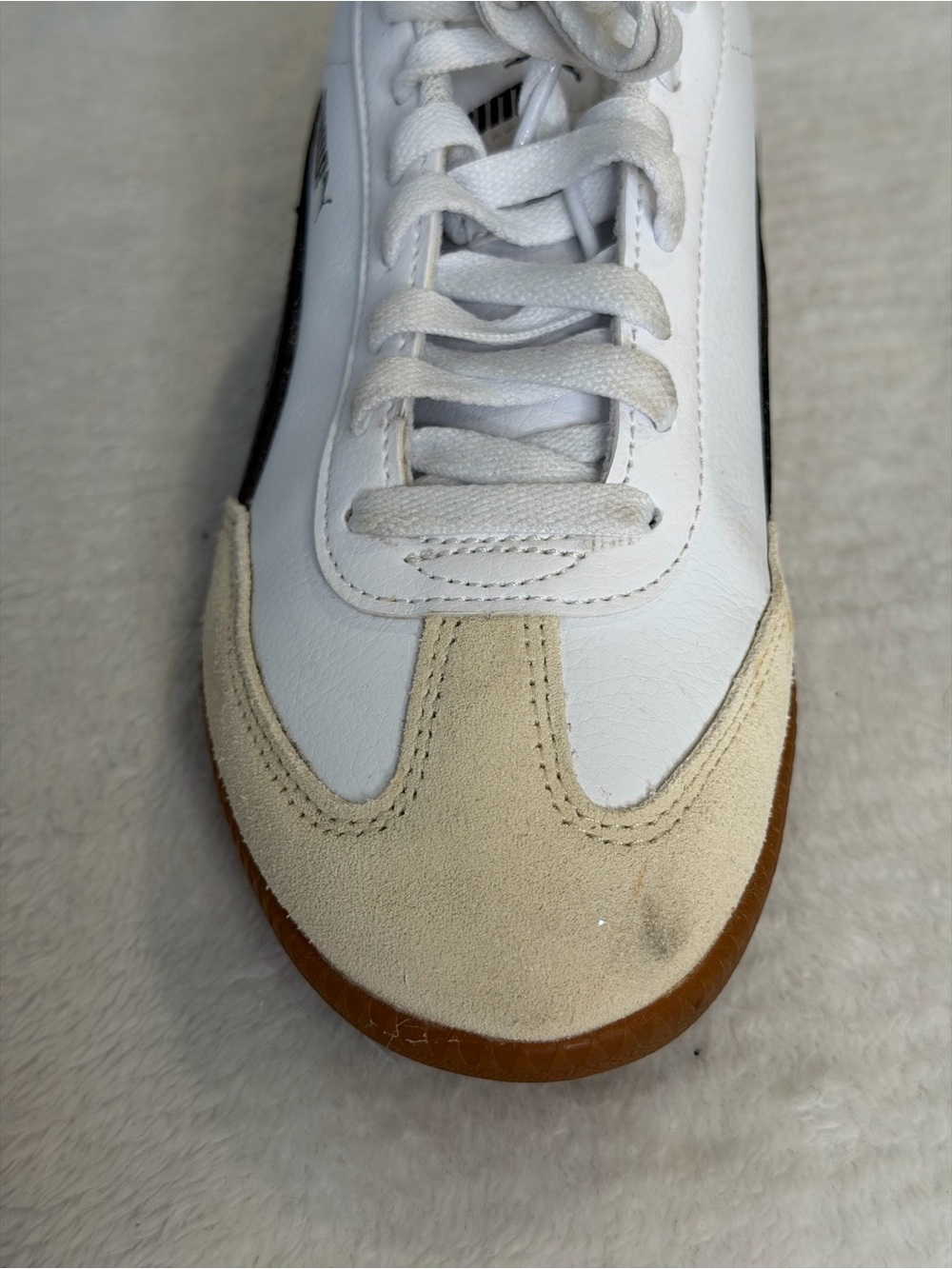 Puma White Black and Cream Classic Sneakers - Picture 4 of 9